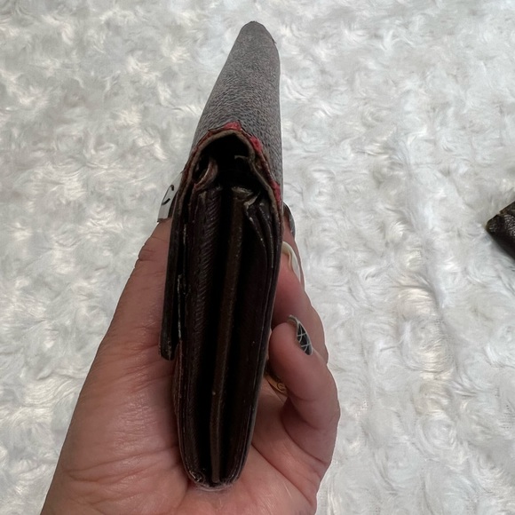 Vintage Louise Vuitton Wallet - Picture 10 of 15